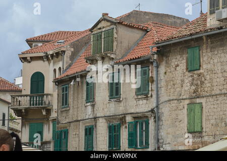 Dettagli architettonici del IV secolo nel palazzo di Diocleziano a Split, Croazia Foto Stock