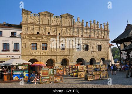 San Nicola (sinistra) e San Cristoforo (destra) townhouses. Kazimierz Dolny, Lublino voivodato, Polonia. Foto Stock