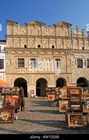 San Nicola (sinistra) e San Cristoforo (destra) townhouses. Kazimierz Dolny, Lublino voivodato, Polonia. Foto Stock