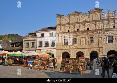 San Nicola (sinistra) e San Cristoforo (destra) townhouses. Kazimierz Dolny, Lublino voivodato, Polonia. Foto Stock