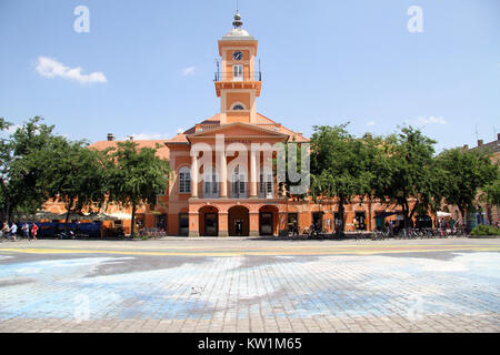 Torre dell Orologio nella piazza di Sombor, Serbia Foto Stock