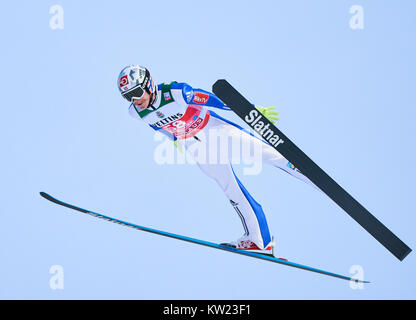 Oberstdorf, Germania. Il 29 dicembre, 2017. Robert Johansson, né in azione in tournee Vierschanzen, ski jumping quattro Hill torneo uomini a Oberstdorf in Germania, 29 dicembre 2017, STAGIONE 2017/2018 © Peter Schatz / Alamy Live News Foto Stock