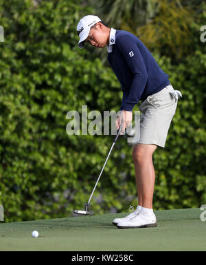 Coral Gables, Florida, Stati Uniti d'America. 29 Dic, 2017. Jerry Ji (Paesi Bassi) mette a 54th Junior Orange Bowl International Golf Championship al Biltmore in Coral Gables, Florida. Mario Houben/CSM/Alamy Live News Foto Stock