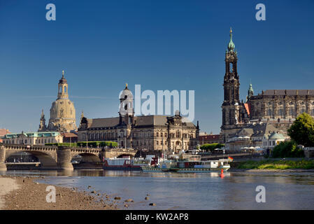 A Dresda, Canalettoblick alla città vecchia abitante-terrazza riva, Canalettoblick zum Altstädter Terrassenufer Foto Stock