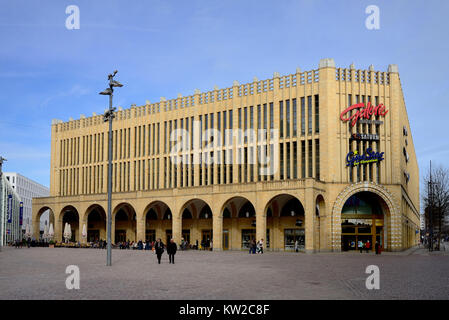 Chemnitz, department store gallery torre rossa nel nuovo mercato, Warenhaus Galerie Roter Turm am Neumarkt Foto Stock