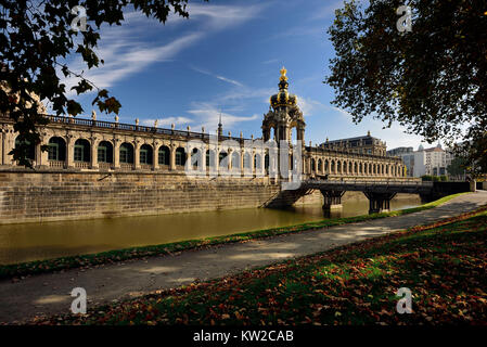 A Dresda, kennel, lunga galleria e corona gate, Zwinger, Langgalerie und Kronentor Foto Stock