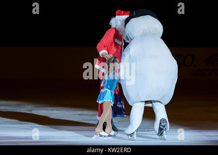 Zagabria, Croazia - 09 dicembre 2017: la figura pattinare la concorrenza Golden Spin di Zagabria 2017 gala. Gita Žitković CRO Foto Stock