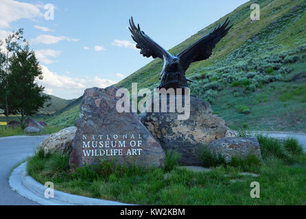 JACKSON HOLE, Wyoming - Giugno 27, 2017: il Museo Nazionale di Arte della fauna selvatica Statua all'ingresso del museo dedicare al Wildlife Art. Foto Stock