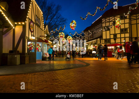Stati Uniti Virginia VA Williamsburg vacanze di Natale al Busch Gardens theme park Foto Stock