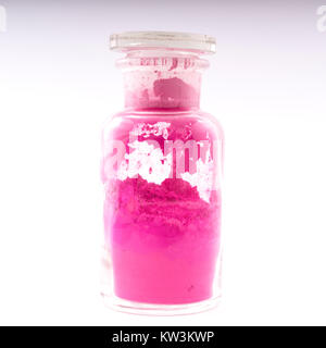 Contenitori di vetro naturale contenente pigmenti colorati in polvere Foto Stock
