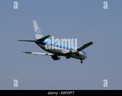 Boeing 737 406 KLM PH BTA Foto Stock