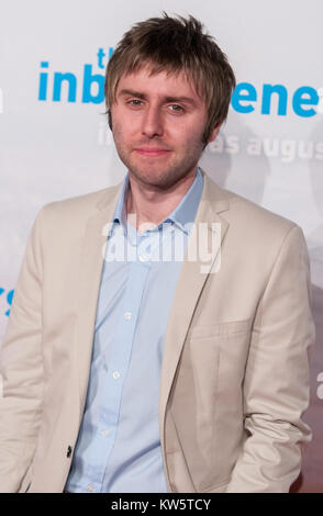 SYDNEY, Australia - 13 agosto: Blake Harrison, James Buckley, Simon Bird e Joe Thomas pongono alla premiere di 'L'Inbetweeners 2' a caso Cinema George Street, il 13 agosto 2014 a Sydney, in Australia. Il Inbetweeners 2 verrà rilasciato il 21 agosto 2014. Persone: James Buckley Foto Stock