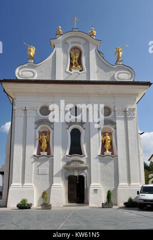 Sud Tirolo chiesa parrocchiale San Candido, Suedtirol Pfarrkirche San Candido Foto Stock