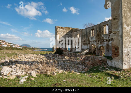 Rovine della casa colonica presso il Parco Naturale del Estrecho, Andalusia, Spagna meridionale, Europa Foto Stock