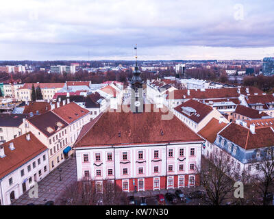 Vista aerea della città storica di Hall di Tartu, Estonia. Foto Stock