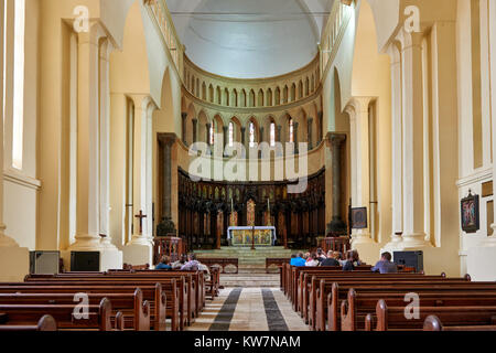 Interior shot della Cattedrale Anglicana in Stone Town, Sito Patrimonio Mondiale dell'UNESCO, Zanzibar, Tanzania Africa Foto Stock