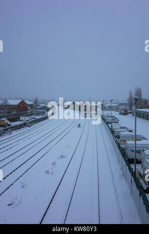 Hereford stazione ferroviaria sotto una copertura di neve Dicembre 2017 Foto Stock