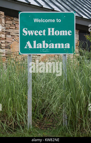 Benvenuti in Alabama segno alla interstate Visitor Center Foto Stock