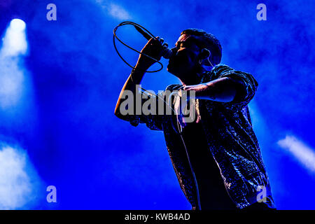 Danimarca, Skanderborg - Agosto 11, 2017. Il danese cantante, compositore e musicista Alex Vargas esegue un concerto dal vivo durante la musica danese SmukFest festival 2017. Foto Stock