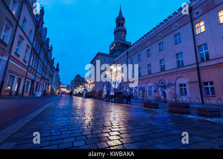 Municipio di Opole di notte. Opole, Opolskie, Polonia. Foto Stock