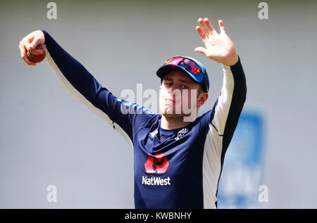 Il Mason Crane Bowls inglese durante una sessione di reti al Sydney Cricket Ground. PREMERE ASSOCIAZIONE foto. Data immagine: Martedì 2 gennaio 2018. Vedi storia della PA CRICKET England. Il credito fotografico dovrebbe essere: Jason o'Brien/PA Wire. Foto Stock