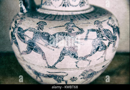 Scena di combattimento sul vaso Etrusco - riproduzione Foto Stock