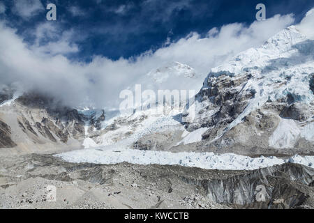 Himalaya, Nepal, 6Nov 2017 - Montare il Campo Base Everest Foto Stock