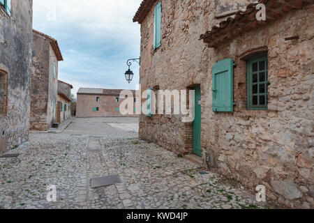 Edifici storici e architettura di Fort Royal ex caserme e carceri, Île Sainte Marguerite, Cannes, Cote d'Azur, in Francia Foto Stock