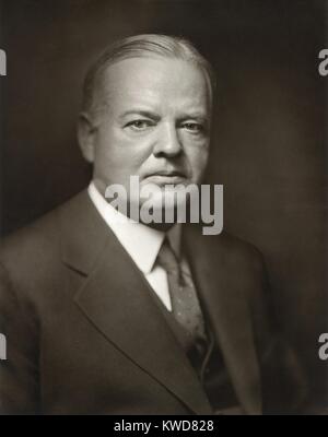 Herbert Hoover ritratto da notare fotografo Bachrach. Foto eventualmente adottate nel 1928 o 1929, quando egli era il repubblicano candidato presidenziale o come presidente eletto. (BSLOC 2015 16 44) Foto Stock
