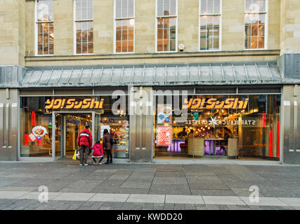 Yo! Il ristorante di sushi su Grainger Street, Newcastle upon Tyne, Regno Unito Foto Stock