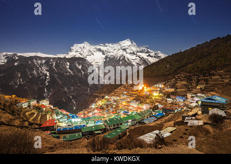 Namche Bazaar vista aerea, Everest trek, Himalaya, Nepal Foto Stock