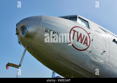 Dettagli del naso di un Douglas DC-2 a Seattle il museo del volo Foto Stock