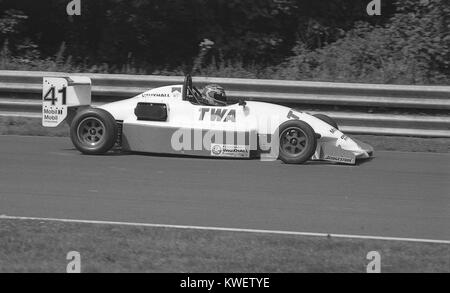 Zak Brown, Formula Vauxhall Lotus test. Oulton Park, Venerdì ago Foto Stock