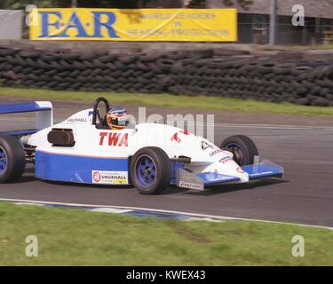 Zak Brown, Formula Vauxhall Lotus test. Oulton Park, Venerdì ago Foto Stock