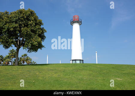 LONG BEACH, CA - 21 febbraio 2015: Il leone il faro per la vista. Costruito nel 2000 è un simbolo del leone di attività finalizzata alla raccolta di fondi per il visivamente Foto Stock