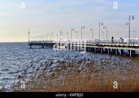 Pier prima del tramonto, Mar Baltico, Foto Stock