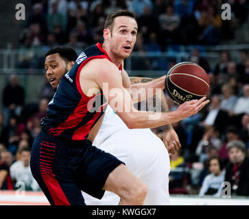 Vitoria, Spagna. 3 gennaio, 2017. Marcelinho Huertas (Baskonia) in azione durante la partita di basket della stagione 2017/2018 di spagnolo ACB League 'Endesa' tra Saski Baskonia e Real Madrid Baloncesto a Fernando Buesa Arena Center su Gennaio 3, 2017 a Vitoria, Spagna. Credito: David Gato/Alamy Live News Foto Stock