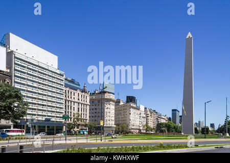Obelisco in Avenida 9 de Julho, Buenos Aires, Argentina Foto Stock
