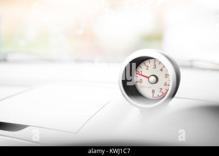 Indicatore regime - cruscotto di automobile Foto Stock