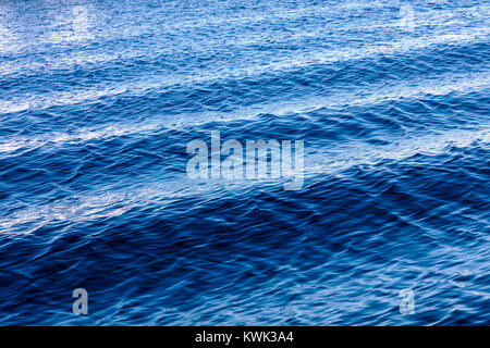 Le onde del mare; nei pressi di Nansen isola; Antartide Foto Stock