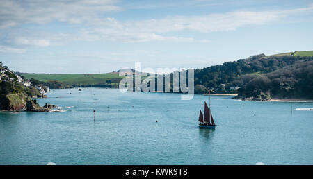 Vintage Yacht in Salcombe estuario, Sud prosciutti, Devon, Inghilterra, Regno Unito Foto Stock