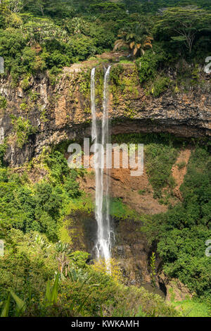 Wasserfall bei Chamarel, Black River, Mauritius, Afrika, | Chamarel Falls, Chamarel, Black River, Mauritius, Africa Foto Stock