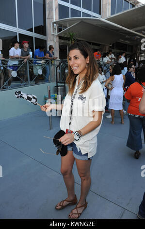 MIAMI, FL - 30 aprile: (esclusiva copertura) Attrice Jamie-Lynn Sigler partecipa in un Rally per i bambini con cancro Scavenger Cup. Jamie-Lynn Sigler (ex DiScala; nato il 15 maggio 1981) è un'attrice americana e cantante. Ella è la più nota per il suo ruolo come Meadow Soprano su HBO serie televisive i soprani. Il 30 aprile 2011 a Miami in Florida. Persone: Jamie-Lynn Sigler Foto Stock