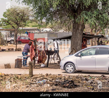 Un macellaio stradale e cookhouse nelle zone rurali Namibia Foto Stock
