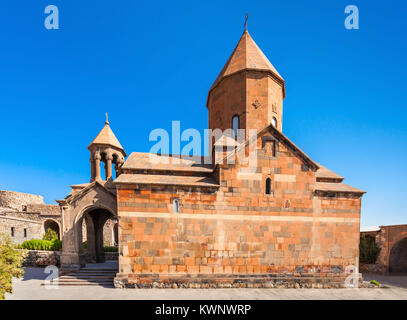 Khor Virap monastero si trova nella pianura Ararat in Armenia, vicino al confine della Turchia. Foto Stock