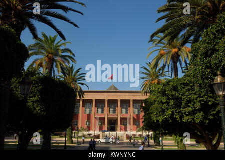 Il palazzo del Parlamento. Avenue Mohammed V. Ville Nouvelle. Rabat. Il Marocco, Africa del Nord Foto Stock