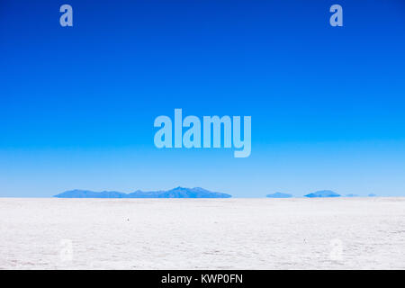Salar de Uyuni, Bolivia, la più grande distesa di sale nel mondo Foto Stock