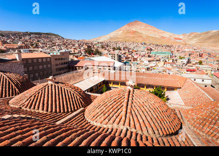 Potosi vista dalla Chiesa di San Lorenzo, Bolivia Foto Stock