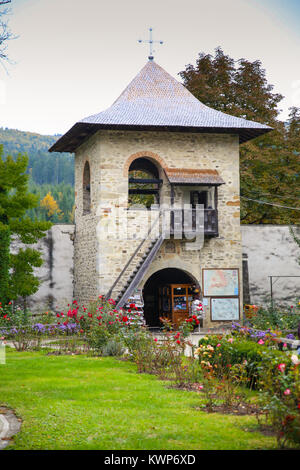 Monastero di Voronet dalla contea di Suceava, Bucovina, Romania Foto Stock