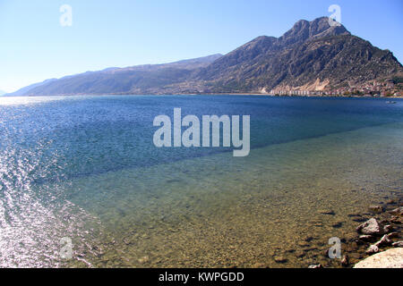 Immobili sul lago Egirdir, Turchia Foto Stock